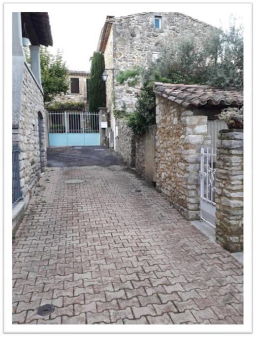 Charming Small House Close To Uzes Foissac  Exteriör bild